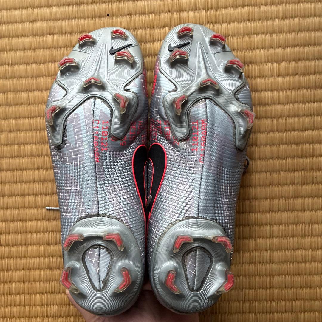 Nike マーキュリアルヴェイパー　サッカーシューズ スパイク グレー/レッド