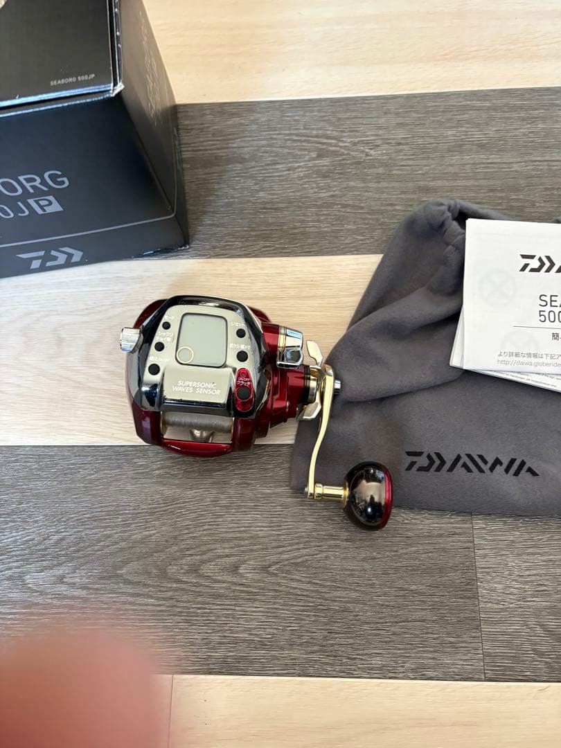 ソ*メ様 DAIWA SEABORG 500AT電動リール