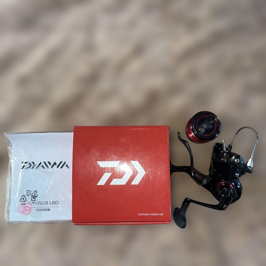 ダイワ シグナス 2500XH-LBD 新品未使用