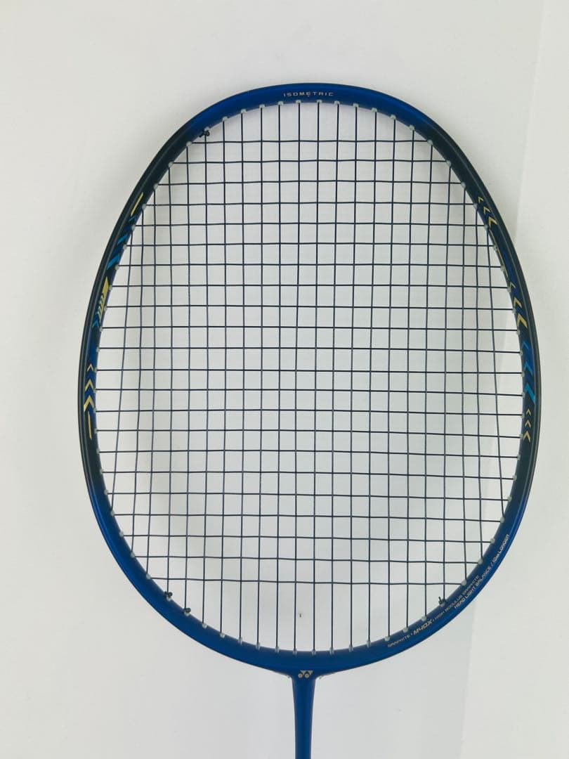 YONEX バドミントンラケット　NANOFLARE200 4UG5 ナノフレア