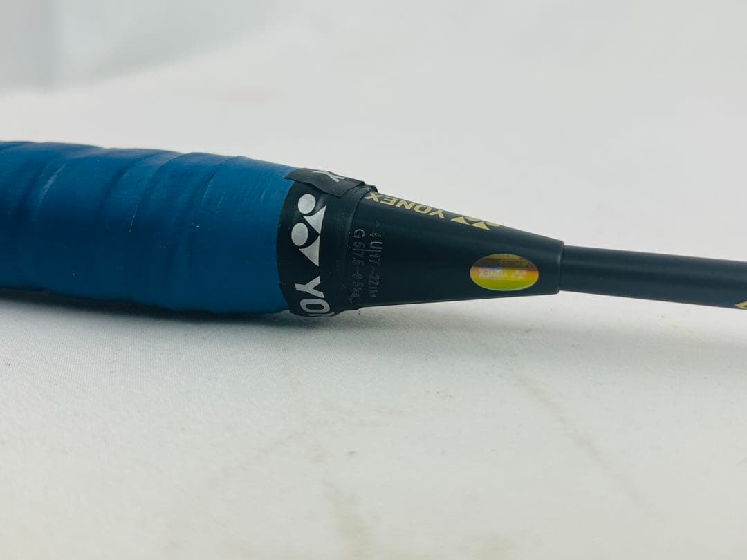 YONEX バドミントンラケット　NANOFLARE200 4UG5 ナノフレア