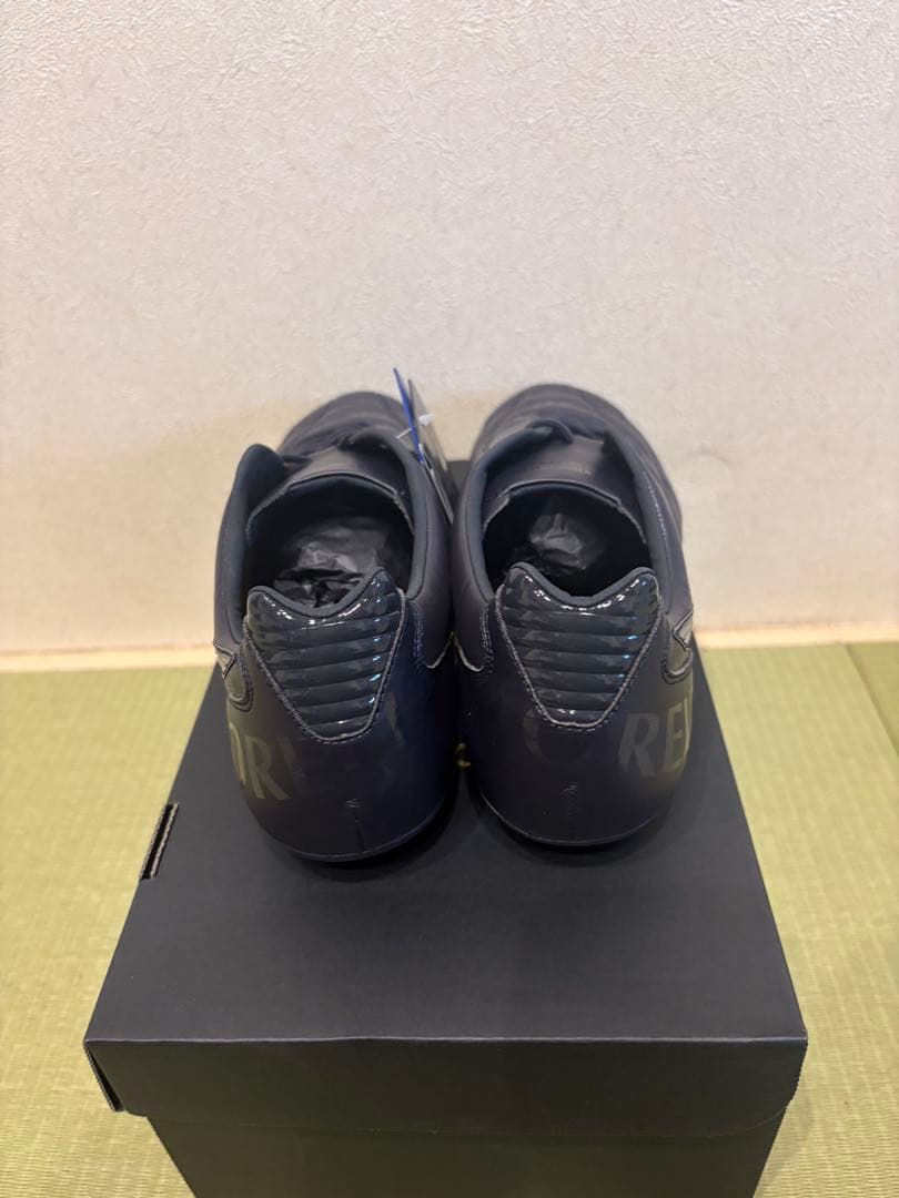✨新品未使用✨Mizuno モレリアサッカースパイク限定カラーケース付25.0