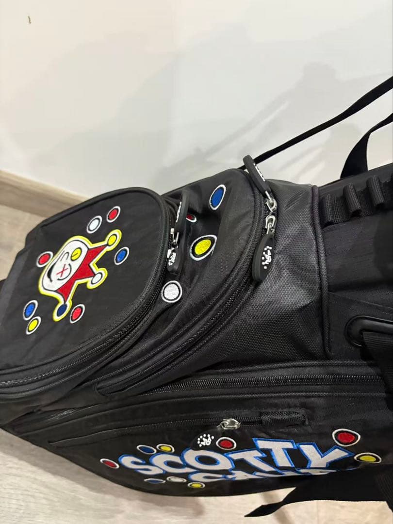 スコッティキャメロン　キャディバッグ　スタンド式　ブラック