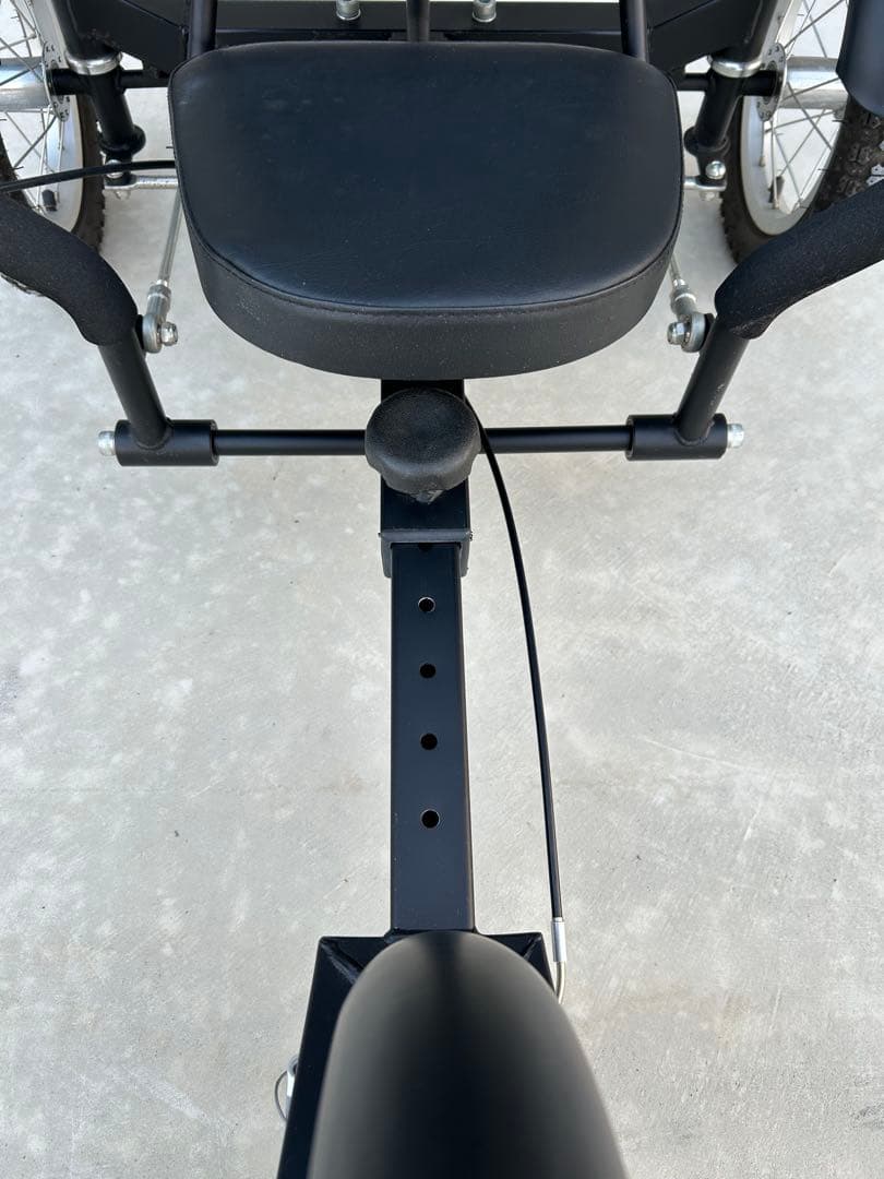リカンベント　自転車 ３輪車　おもしろ自転車　発送可能