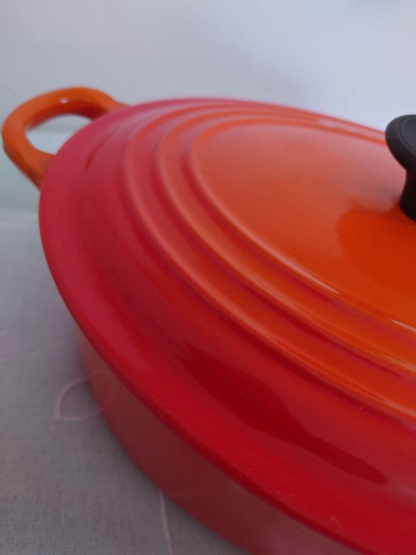 ル・クルーゼ(Le Creuset) ココット・オーバル23cm