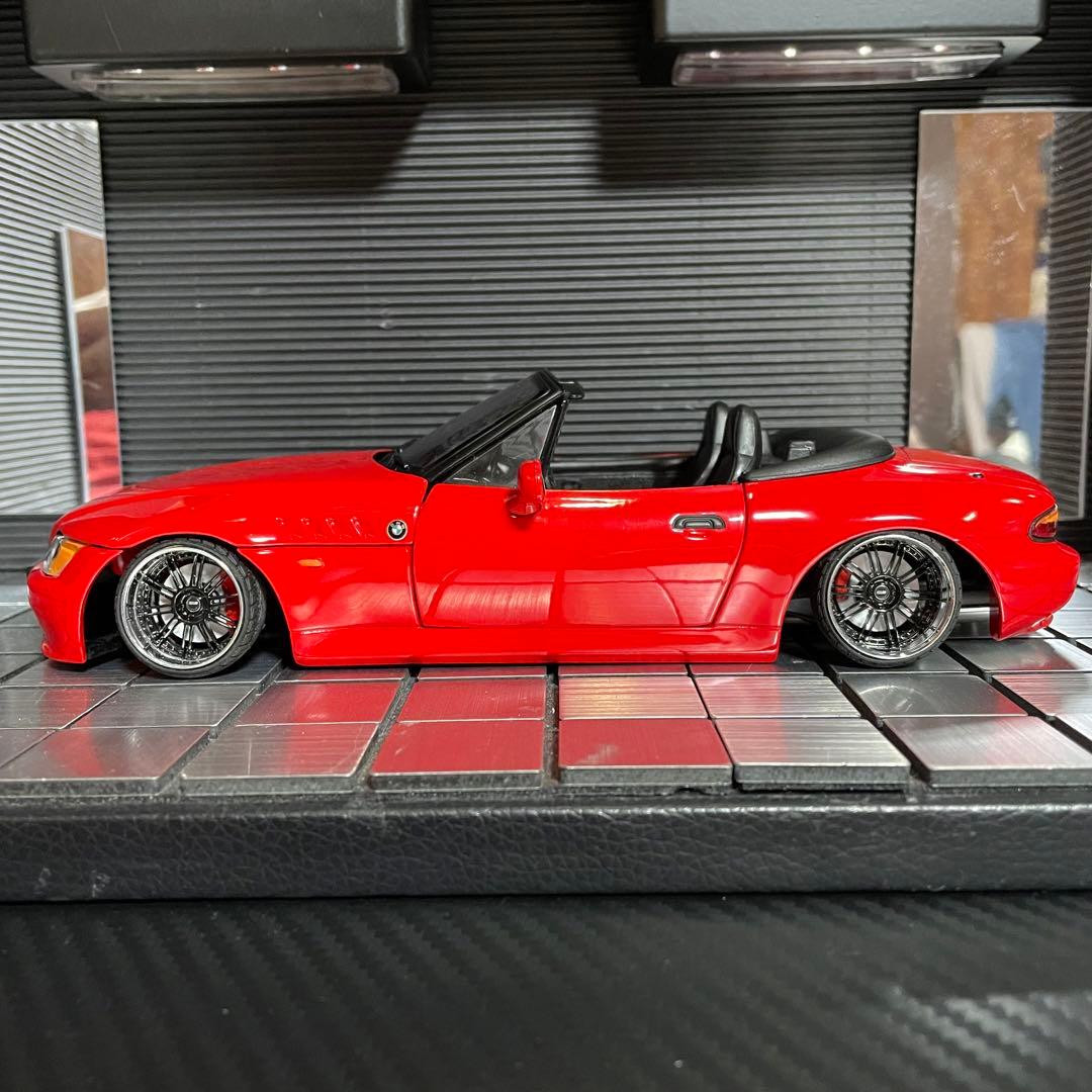 UTモデル 1/18  Z3 ロードスター（カスタム仕様)