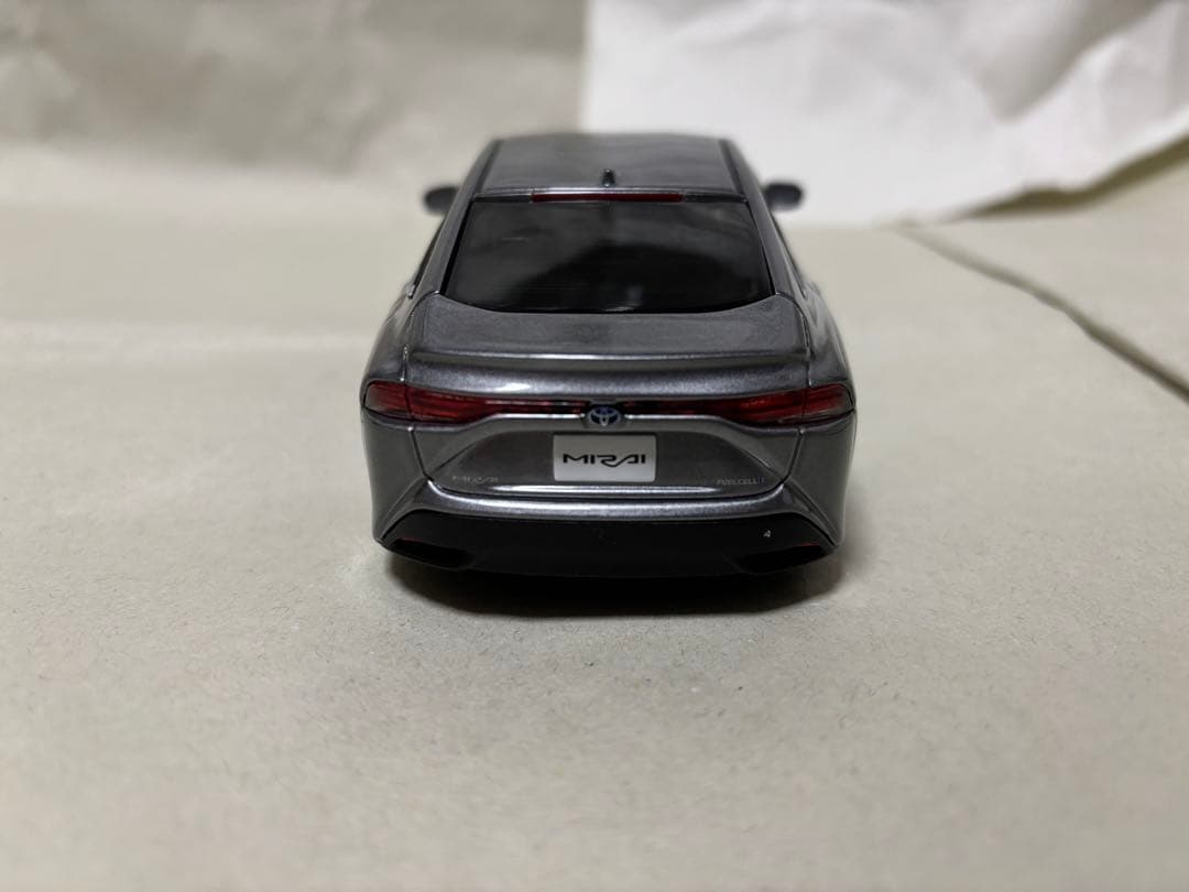MIRAI ミライ　ミニカー　プレシャスメタル　専用箱付き