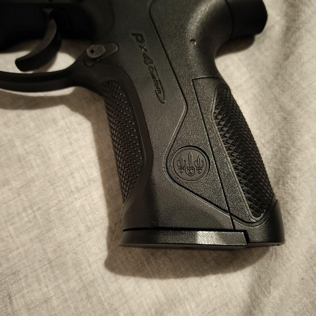 東京マルイ　Beretta Px4　ガスブローバック エアソフトガン