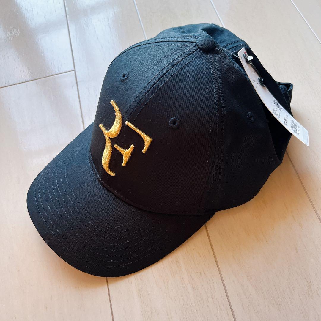 新品未使用　ユニクロ　ロジャーフェデラー　引退記念　キャップ