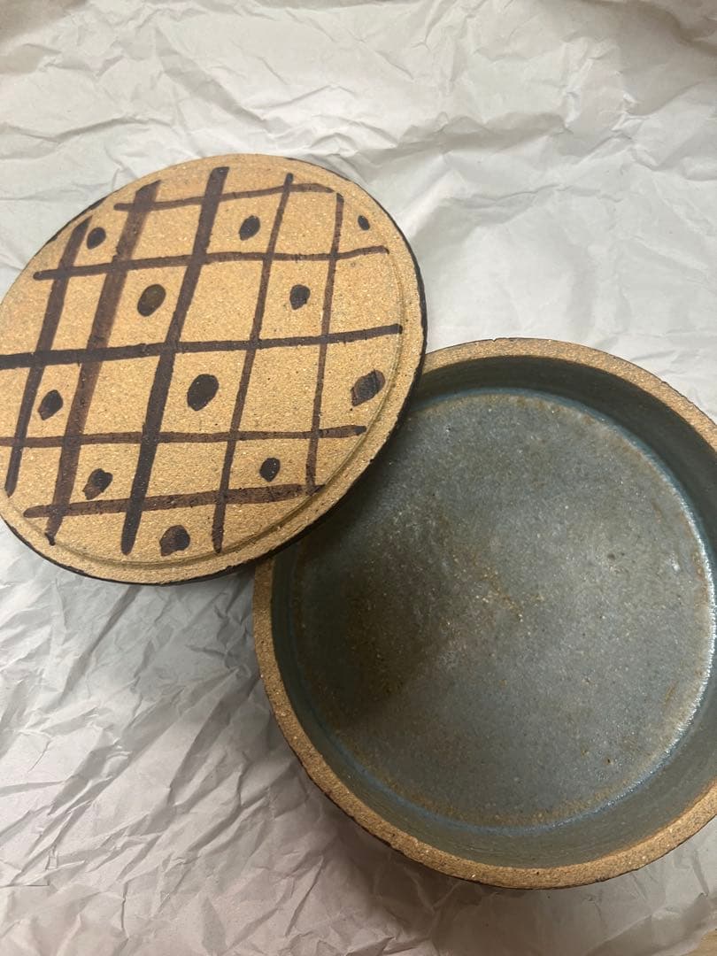acne pottery studio虎 蓋もの　小物入れ