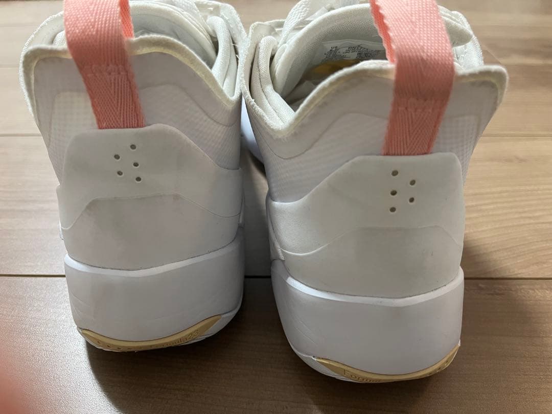 Luka1 Jordan バスケットボールシューズ ホワイト/ピンク