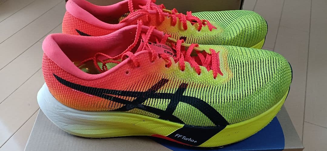 asics メタスピードエッジパリ　27.0㌢