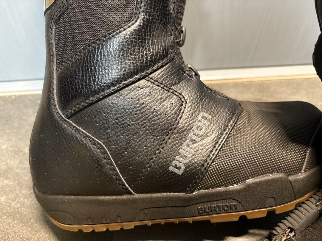 Burton☆スノボブーツ （24.0㎝）ボアシステム搭載！売り切れ必須