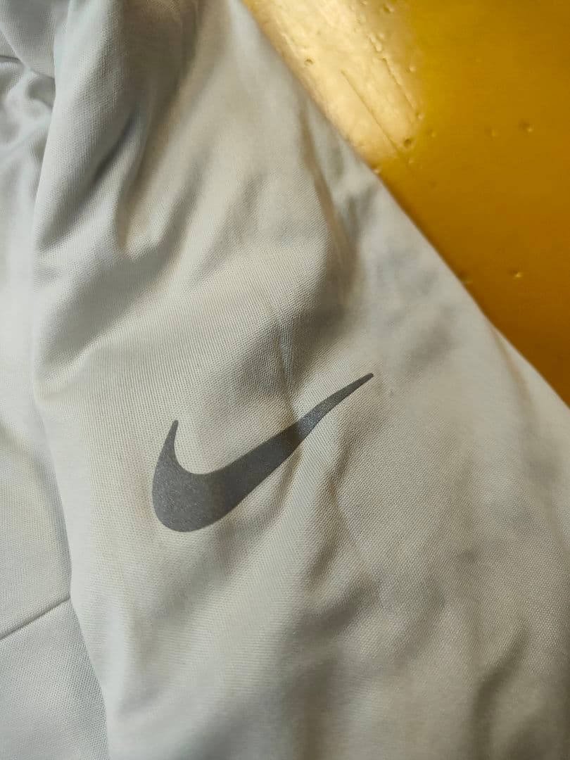 NIKERUNNINGDIVISION　ナイロンジャケット　ランニングウェア