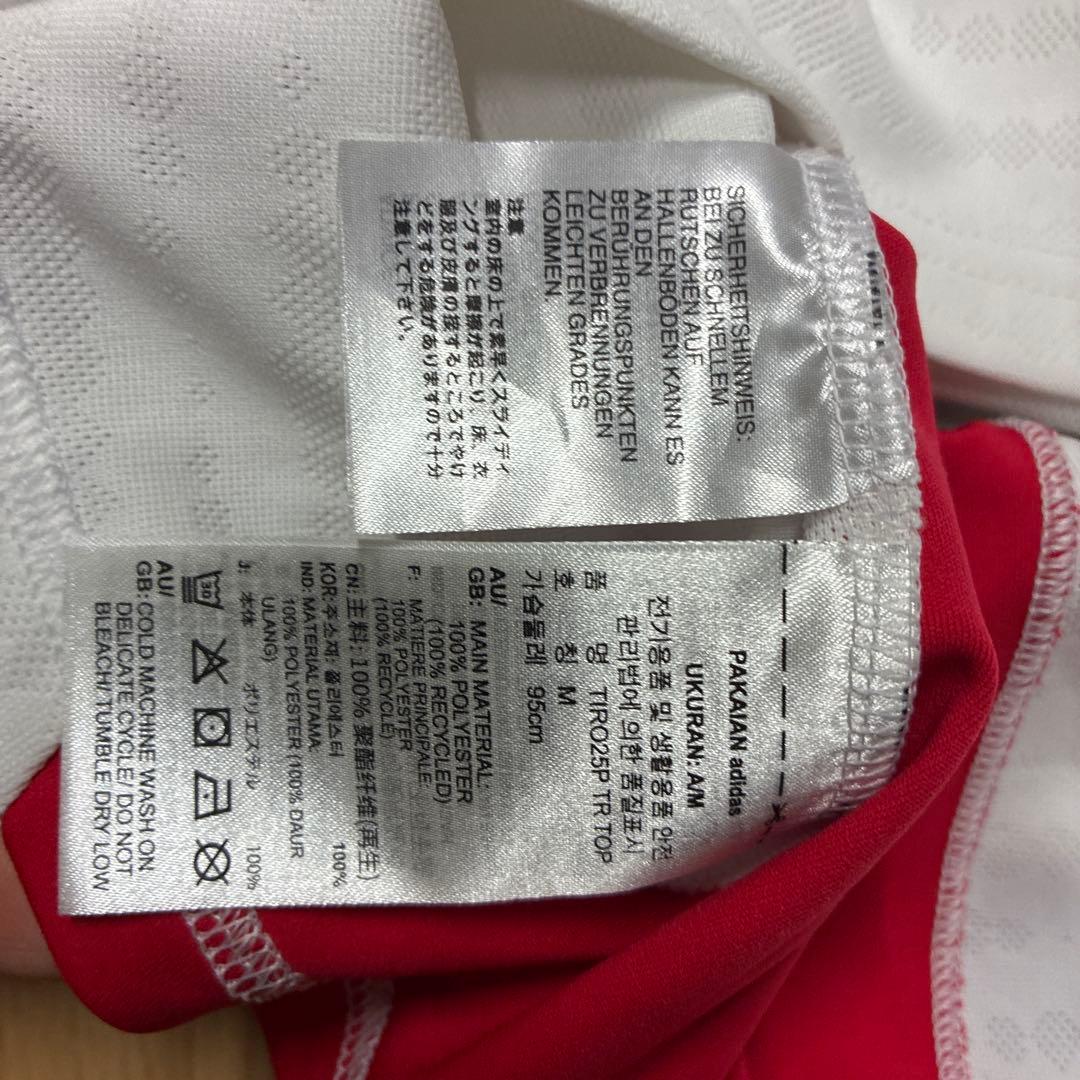 adidas サッカー　トレーニングウェア