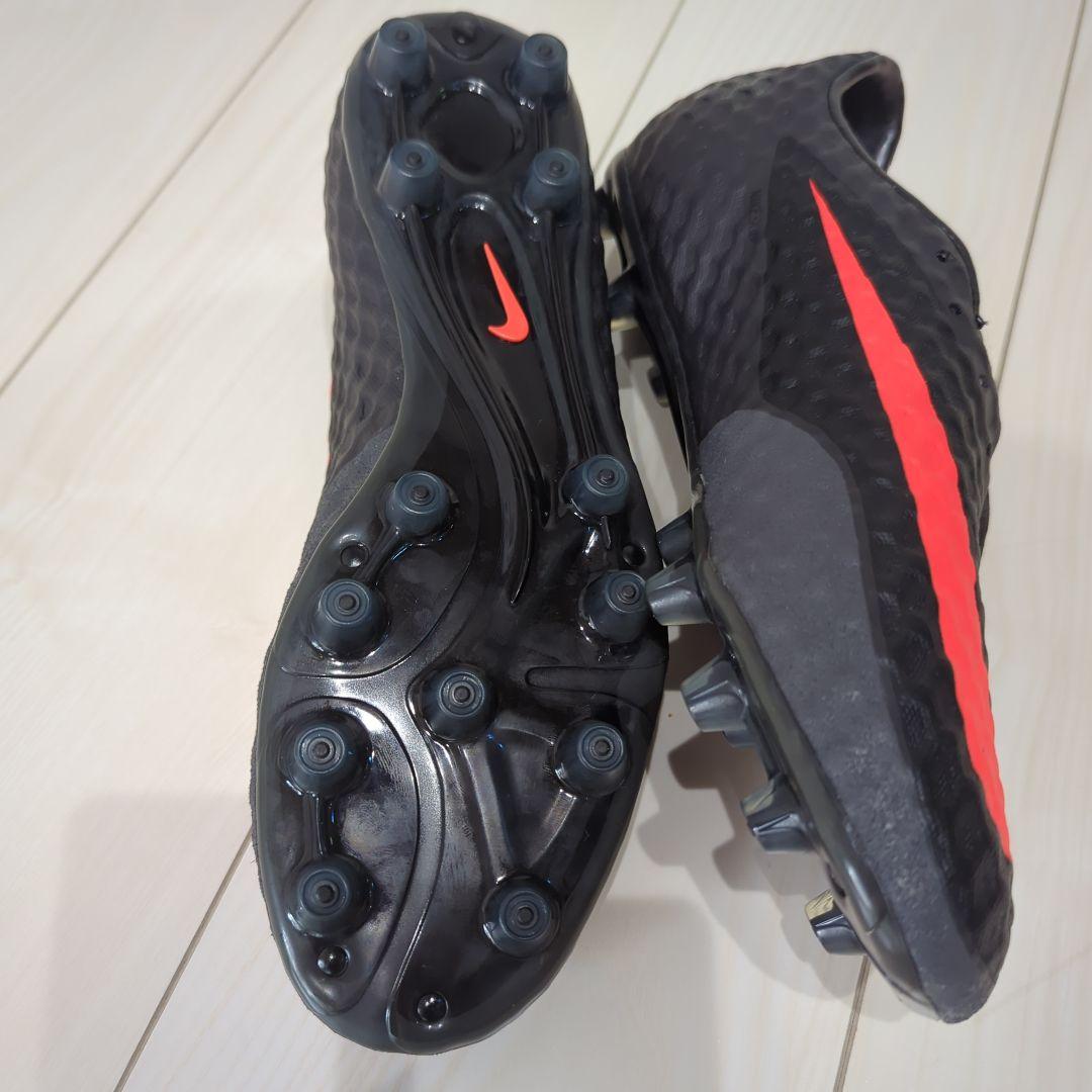 Nike サッカーシューズ ブラック/レッド