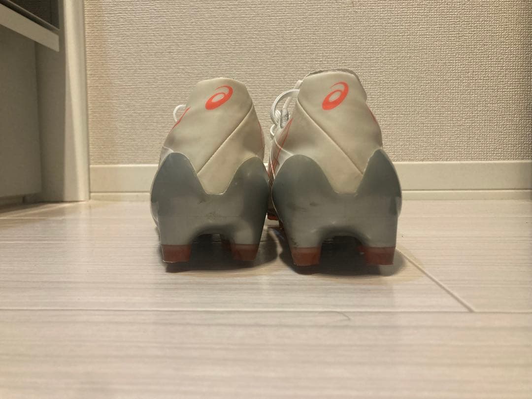 ASICS DS LIGHT サッカースパイク ホワイト/ピンク