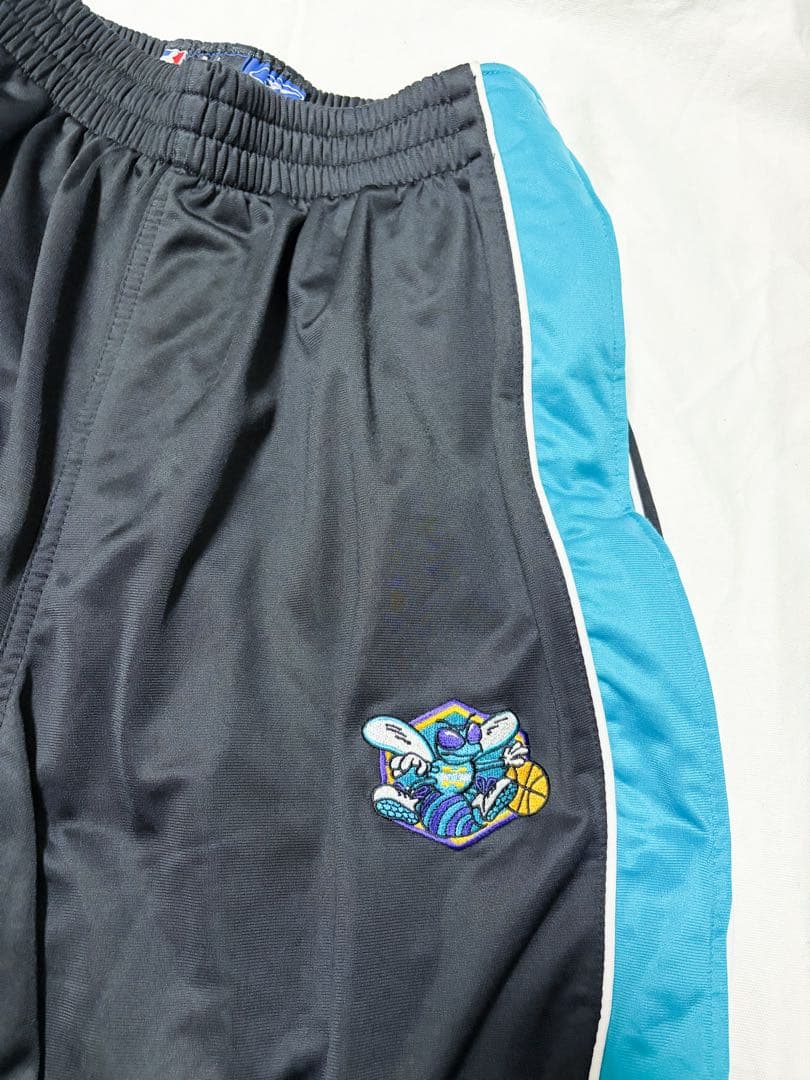 レア Orleans Hornets NBA バスケットボール スナップボタン