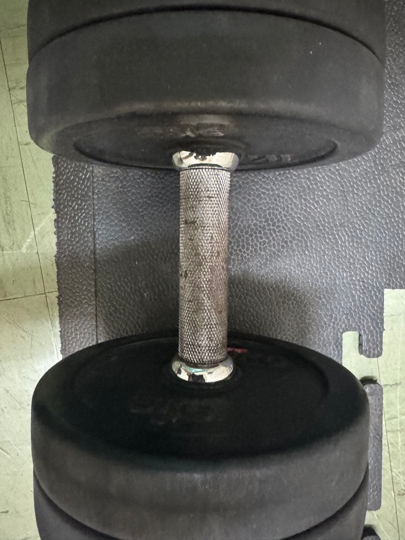 イヴァンコダンベル30kg②