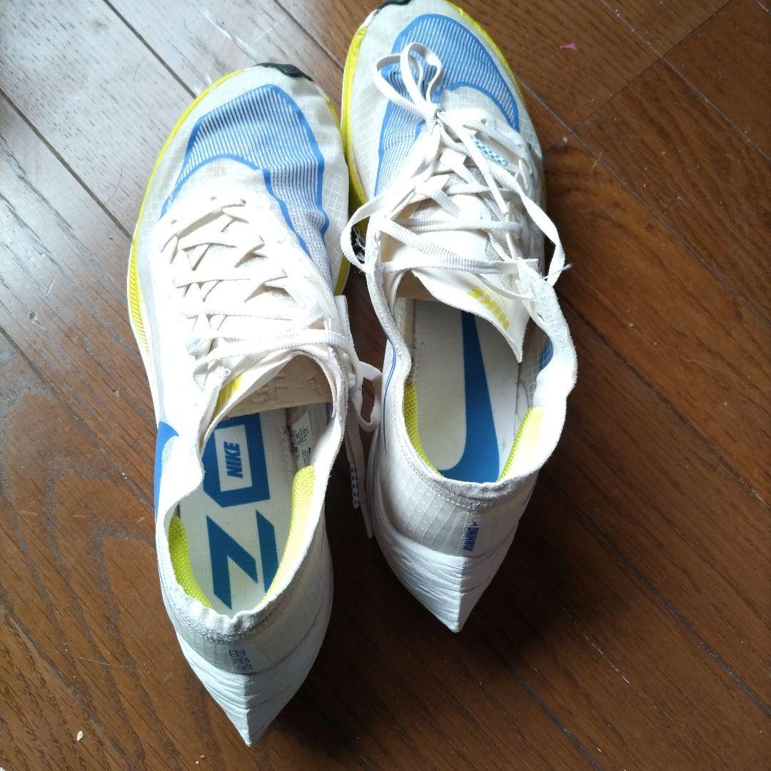 ナイキ　NIKE ヴェイパーフライネクスト% 26.5cm