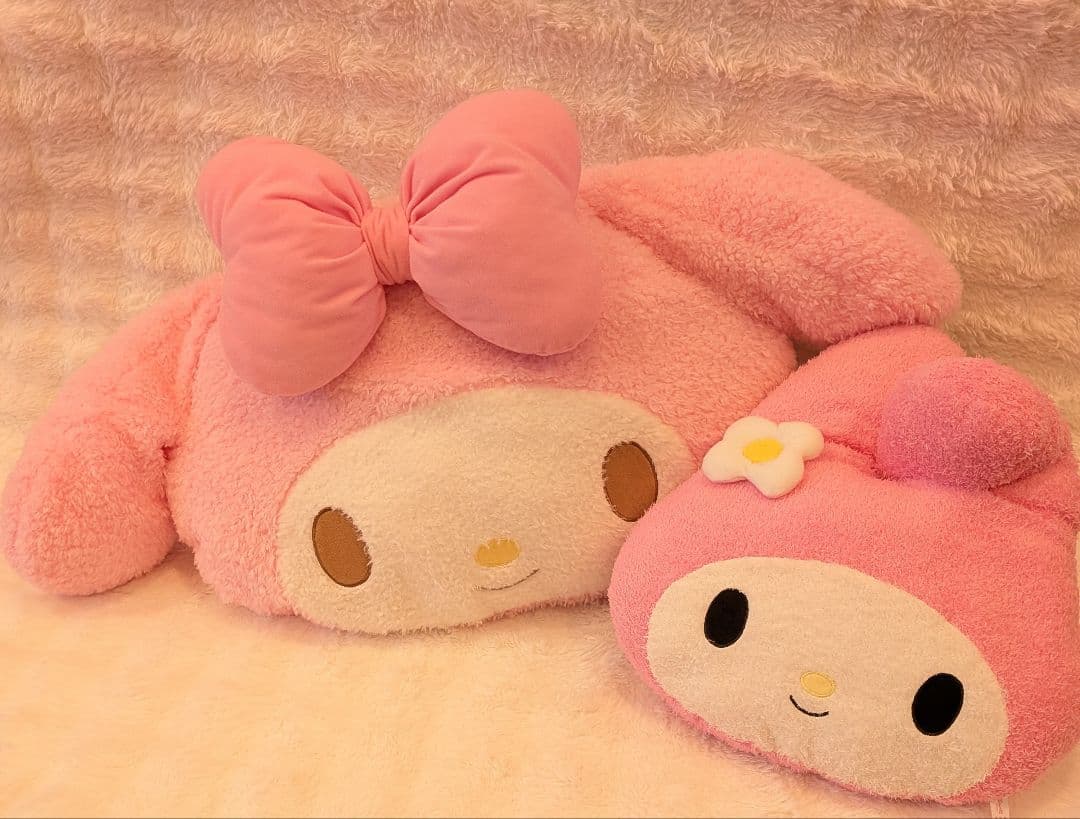 マイメロディ　ビッグフェイス形　ぬいぐるみクッション　2点セット売り☆　サンリオ
