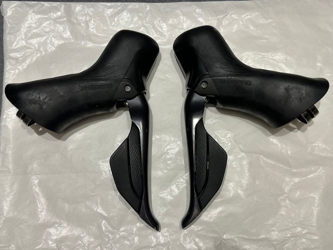 ULTEGRA ST-R8100 12速レバーキャリパ 一