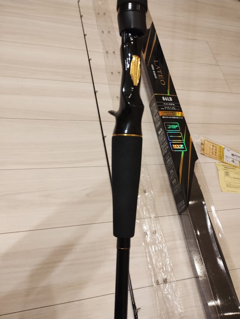 TK　期間限定値下げ　【新品同様】ダイワ　ラテオ86LB・R