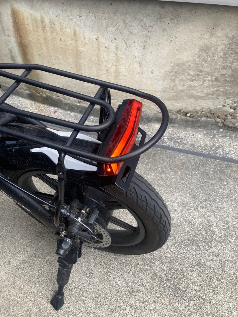 ジャンク品 折り畳み 電動アシスト自転車 モペット SMLRO ブラック