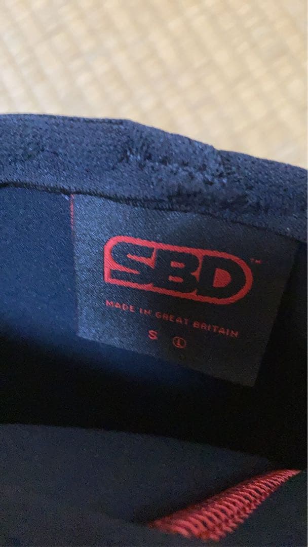 SBD ニースリーブ　サイズS 試着のみ