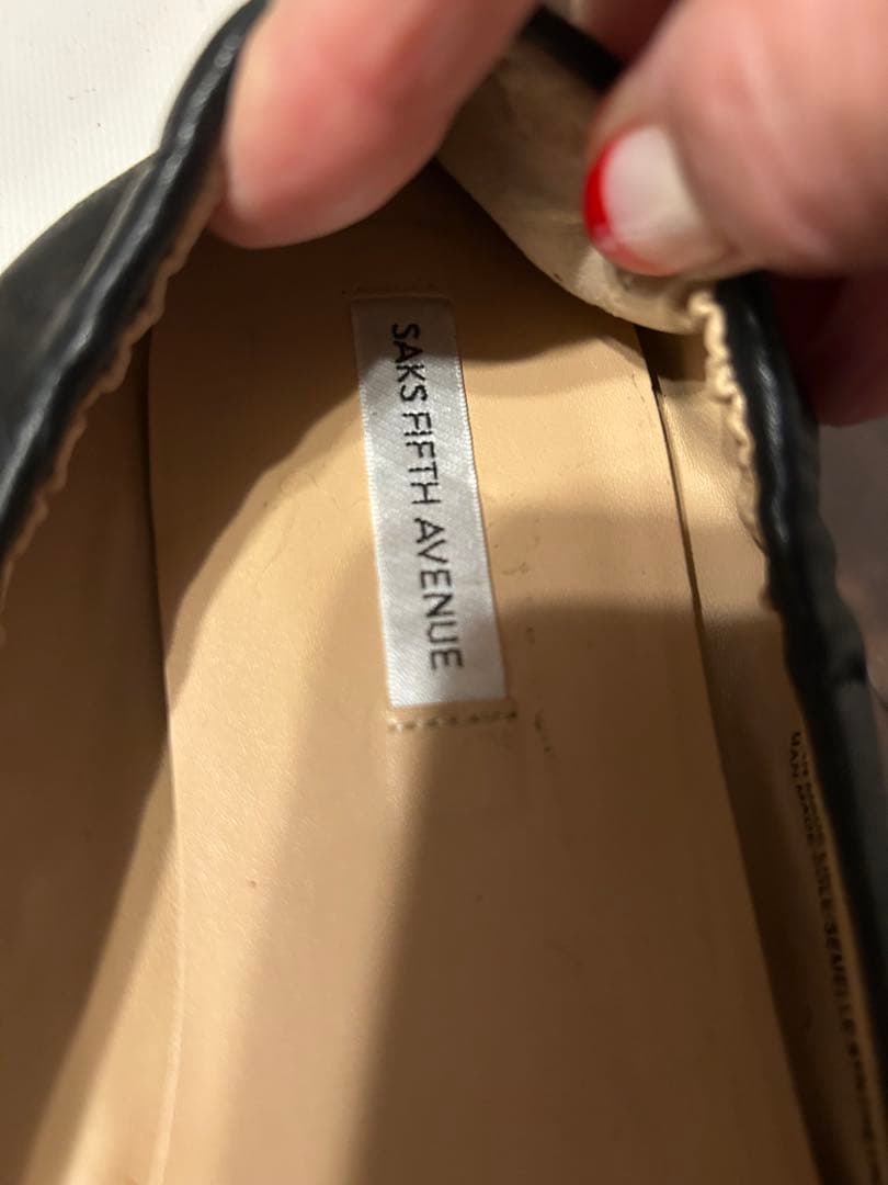 Saks Fifth Avenue 黒 バレエシューズ