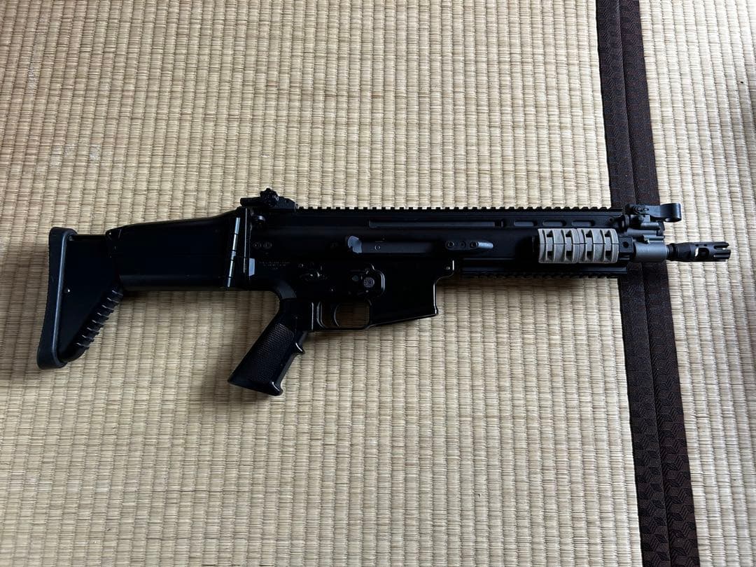 東京マルイ　次世代電動ガン　SCAR-L