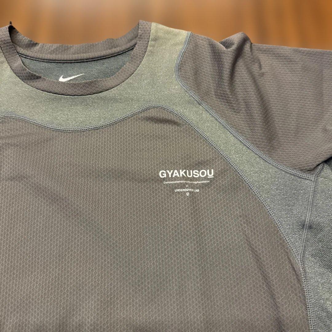 Nike GYAKUSOU グレー Tシャツ