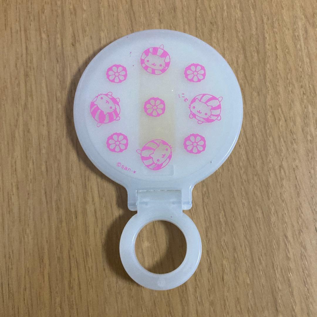 平成レトロ　にゃんにゃんにゃんこグッズ
