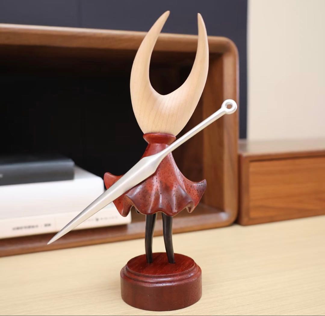 Silksong フィギュア 木製 約17cm