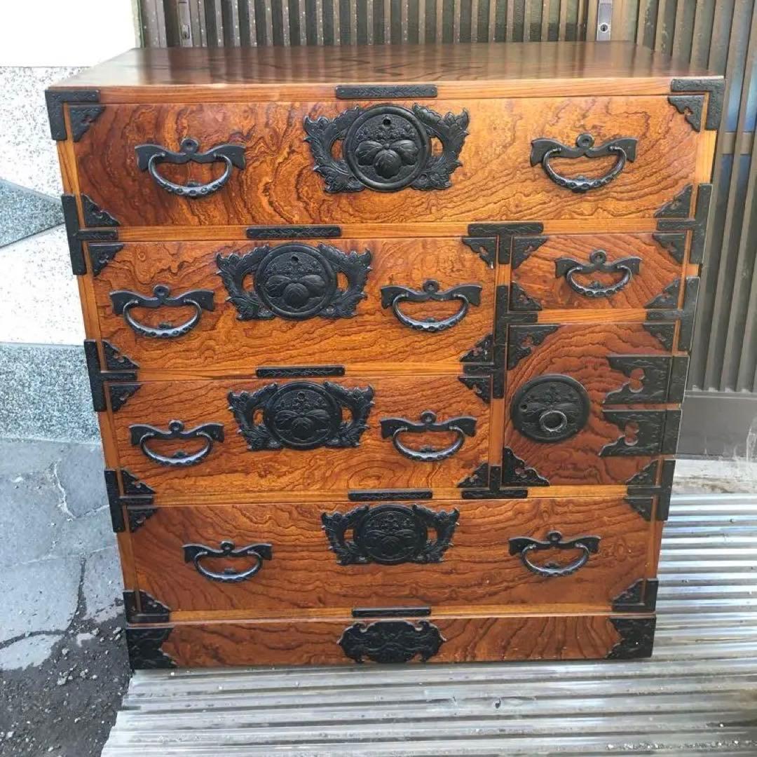 伝統工芸 岩谷堂箪笥 南部鉄器金具 うるし塗装 整理タンス 時代箪笥 チェスト