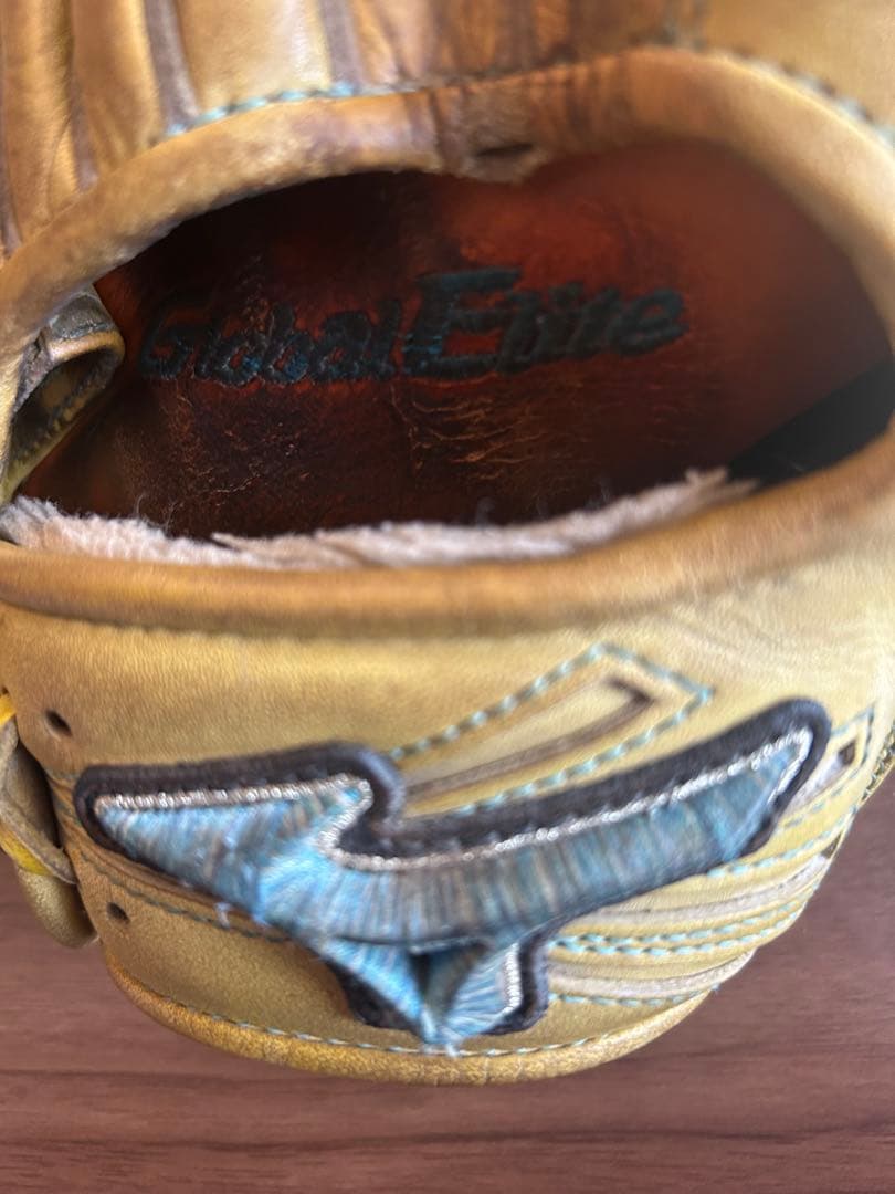 【即戦力】　限定品　Global Elite 少年軟式グローブ イエロー