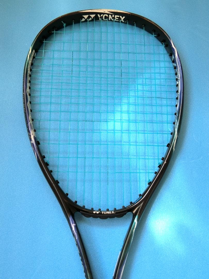【美品】 ヨネックス ボルトレイジ　5V（サイバーナチュラル・スラッシュ）