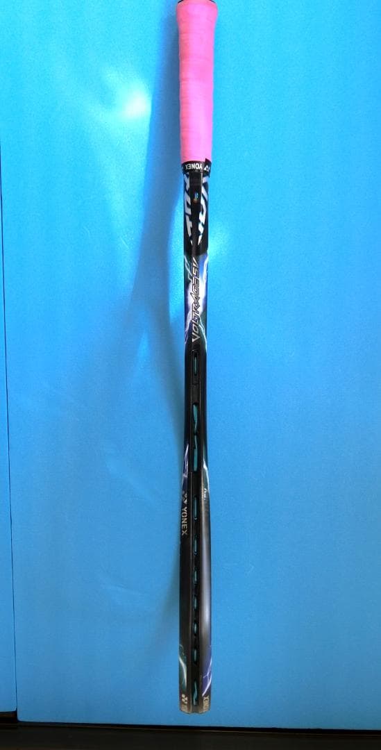 【美品】 ヨネックス ボルトレイジ　5V（サイバーナチュラル・スラッシュ）