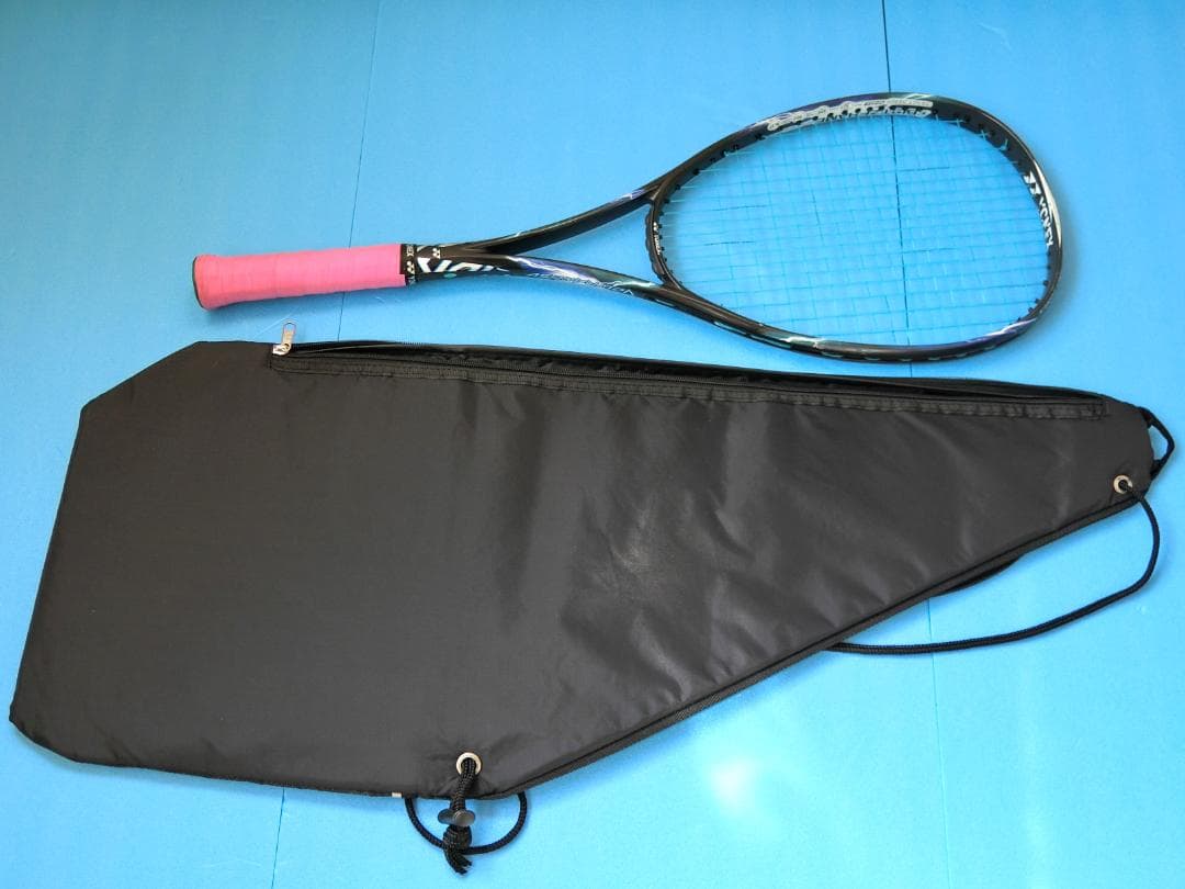 【美品】 ヨネックス ボルトレイジ　5V（サイバーナチュラル・スラッシュ）