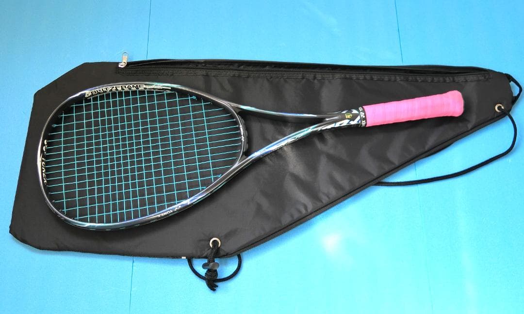 【美品】 ヨネックス ボルトレイジ　5V（サイバーナチュラル・スラッシュ）