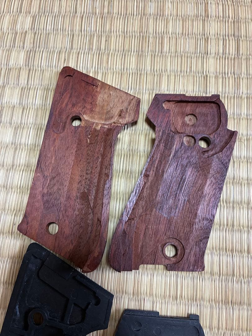 タナカP220用グリップセット＋ABSフレーム