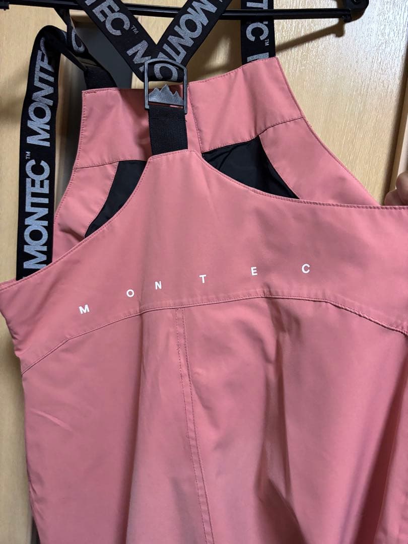 MONTECスノーウェアー上下セット