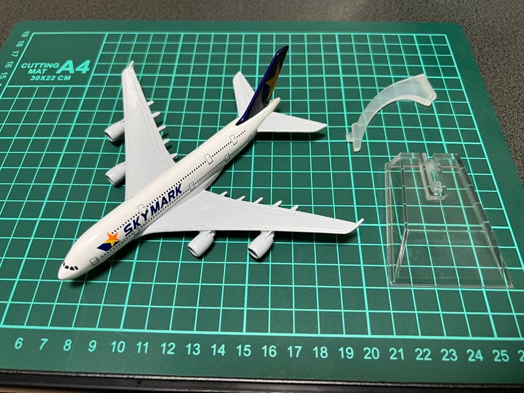 1/400 エアバス A380 スカイマーク仕様