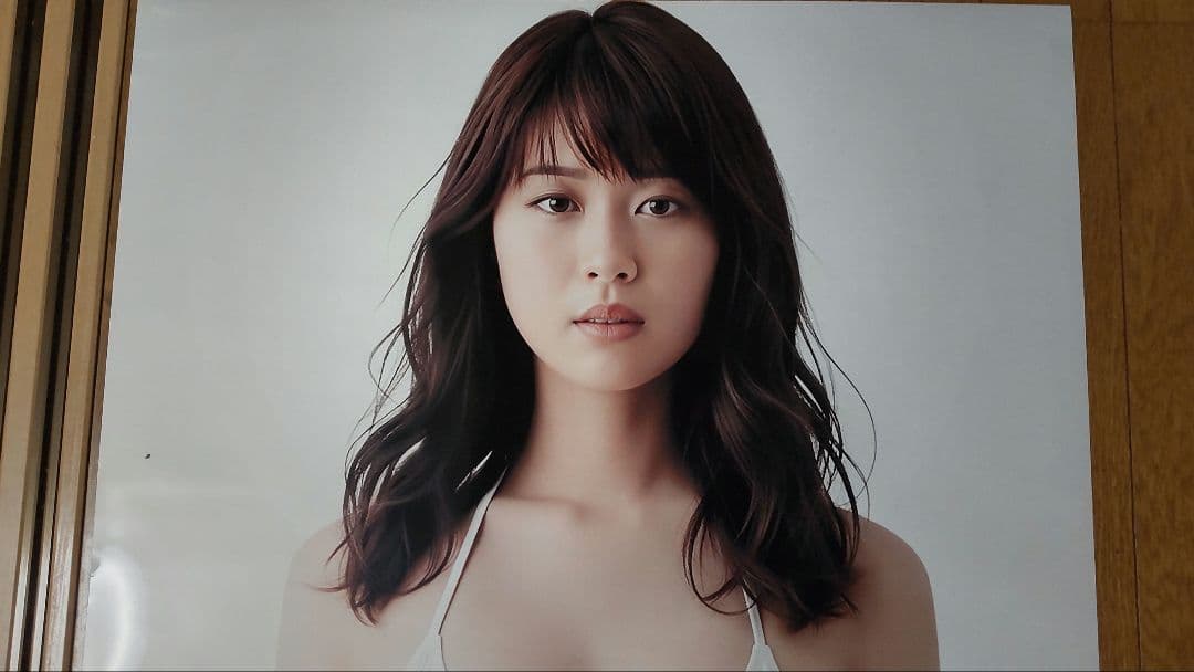 馬場ふみか 等身大ポスター