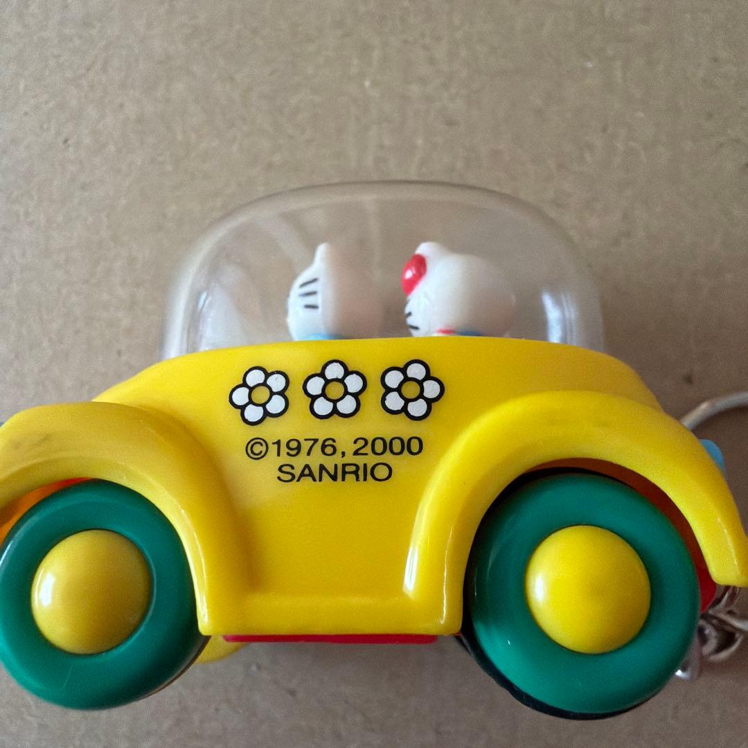 希少⭐︎キティファミリー⭐︎プルバックカーキーホルダー
