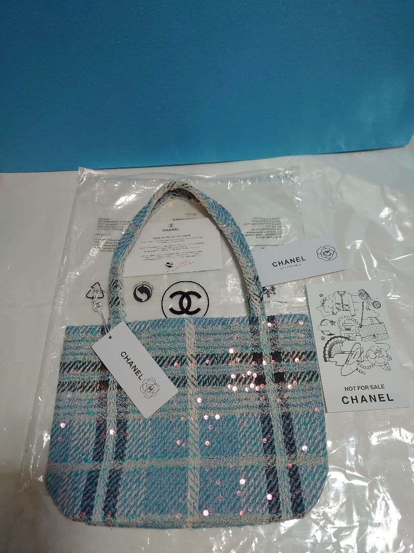 CHANEL　シャネル　 ツイードスパンコール ノベルティトートバッグ　水色