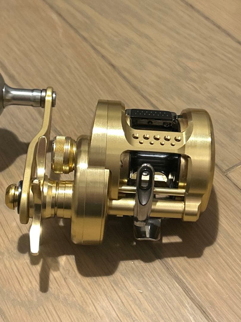 【最終値下げ】SHIMANO オシアコンクエスト300HG
