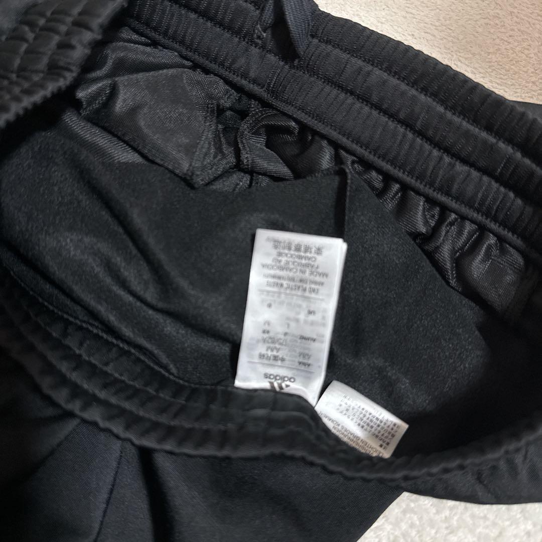 新品adidasメンズパンツロゴ　ジャージ上下セット黒Lサイズ長袖スポーツウェア