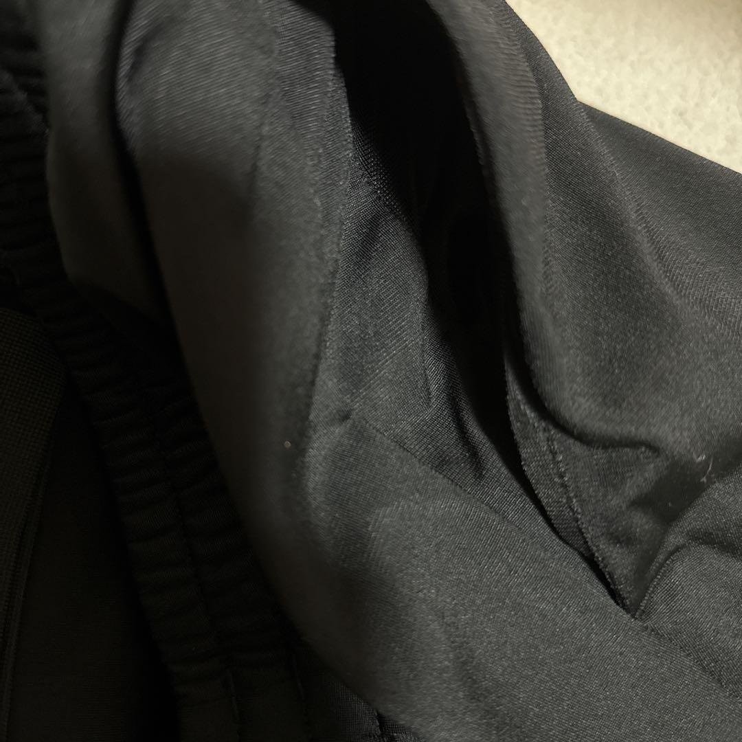 新品adidasメンズパンツロゴ　ジャージ上下セット黒Lサイズ長袖スポーツウェア