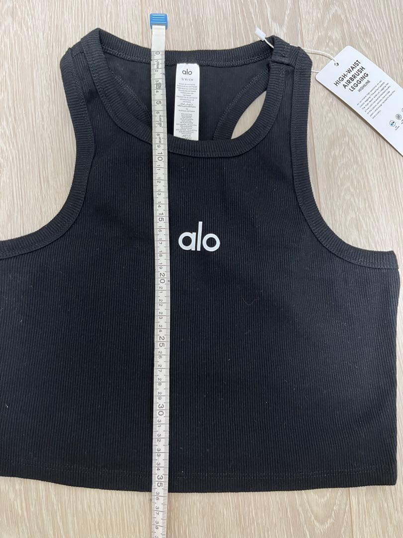 alo ブラック クロップド リブタンクトップ 黒M